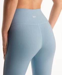 Gregorymariani.shop7131546058837IAKS 4